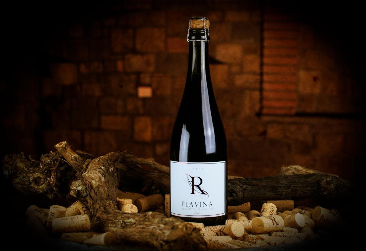 Razman Wine Rooms Gračišče Eksteriør billede