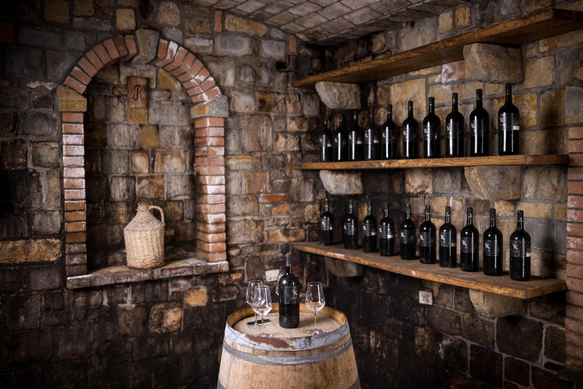 Razman Wine Rooms Gračišče Eksteriør billede
